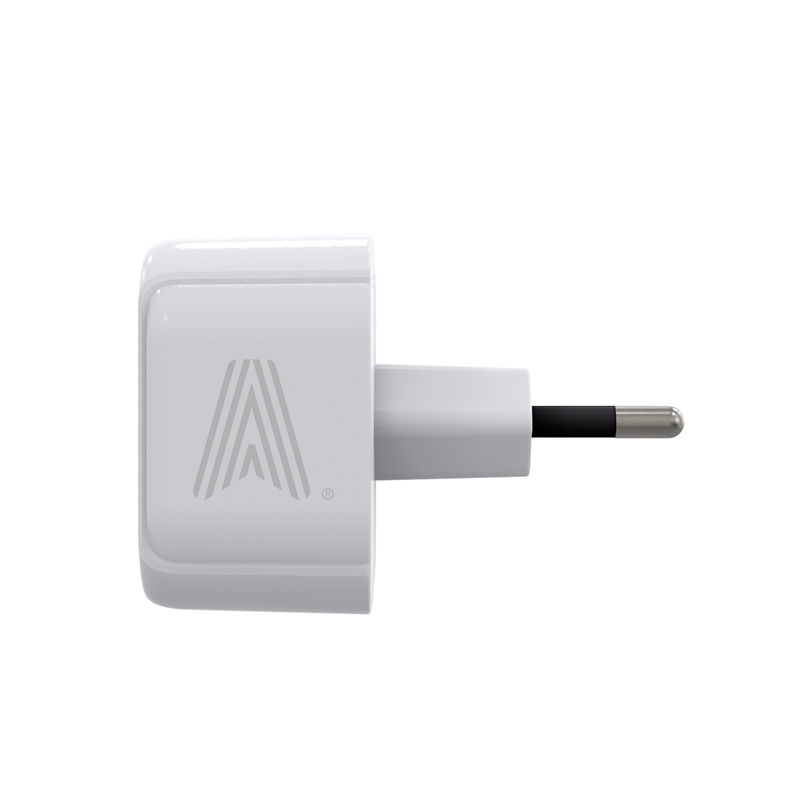Scape Travel EU Schuko to Italy Adapter with plug